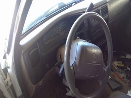 1996 TOYOTA TACOMA, SR5, EXTD CAB, 2.4L, AT, 2WD,  Z25032